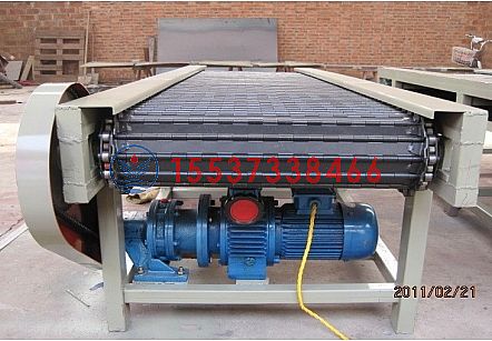 鏈板輸送機(jī)真機展示(shì)