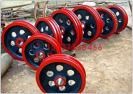 中央鏈鬥式(shì)提(tí)升機