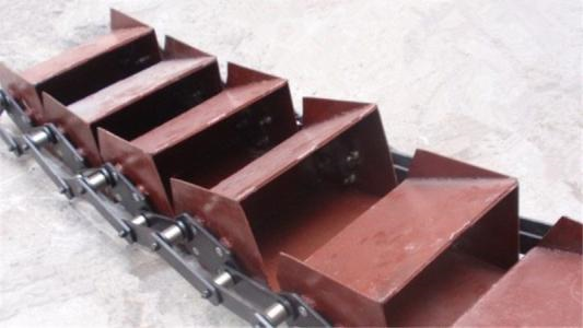 新鄉鬥式提升機料（liào）鬥