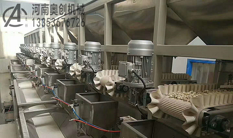 擋邊皮帶給料機實用現場展示 擋邊皮帶給料機(jī)實用現場展示