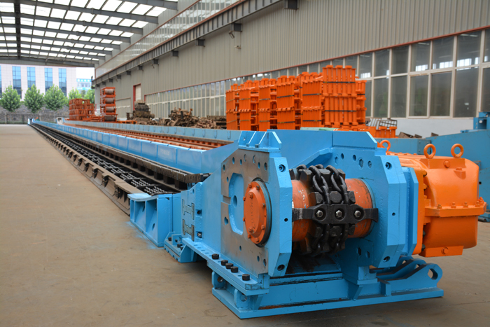 煤礦井下巷道用刮板(bǎn)輸送機