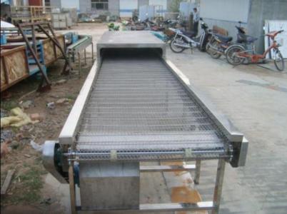 網帶輸送機安裝步（bù）驟