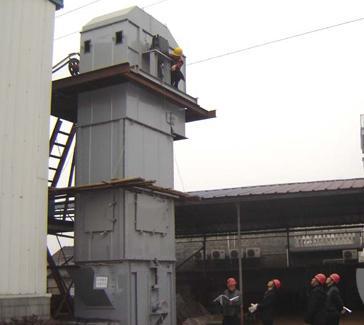 碎礦石鬥式（shì）提升機