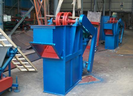 TH315環鏈鬥式提（tí）升機