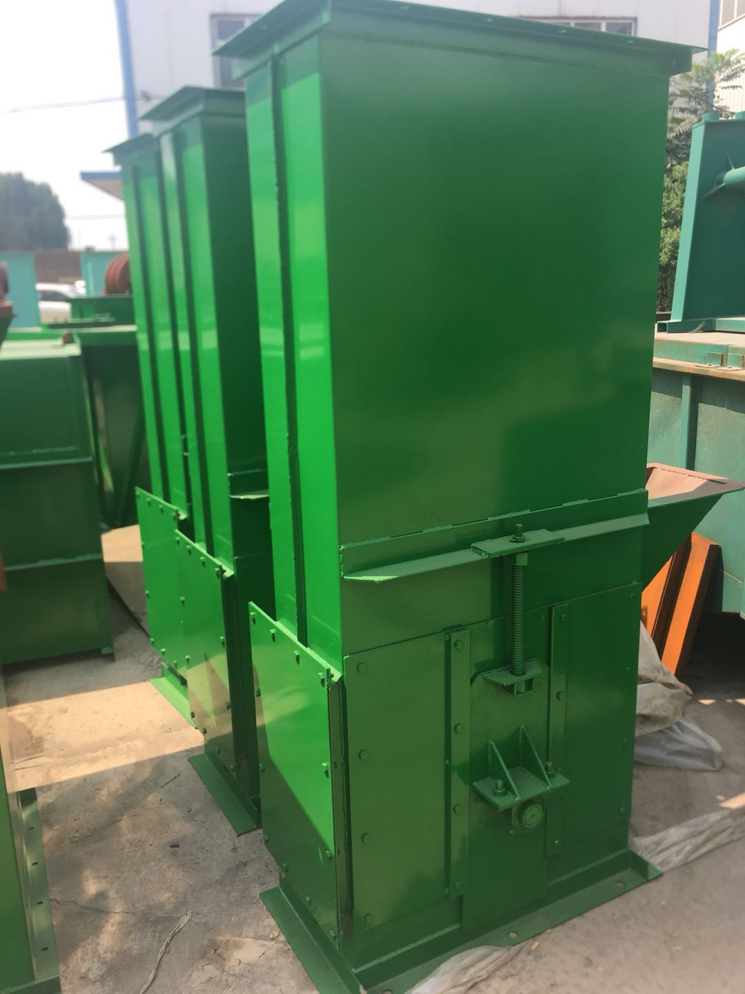 鬥式提升機現貨