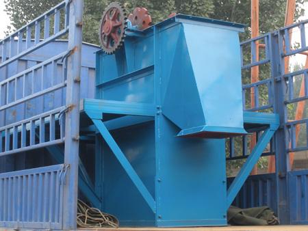 高（gāo）強度（dù）環鏈鬥式提（tí）升（shēng）機