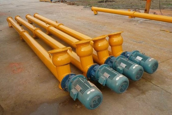 管式（shì）螺旋輸送機廠家展示（shì）