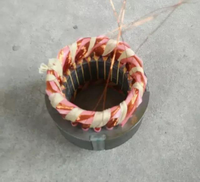 振動電機線圈(quān)展示 振動電機線(xiàn)圈展示