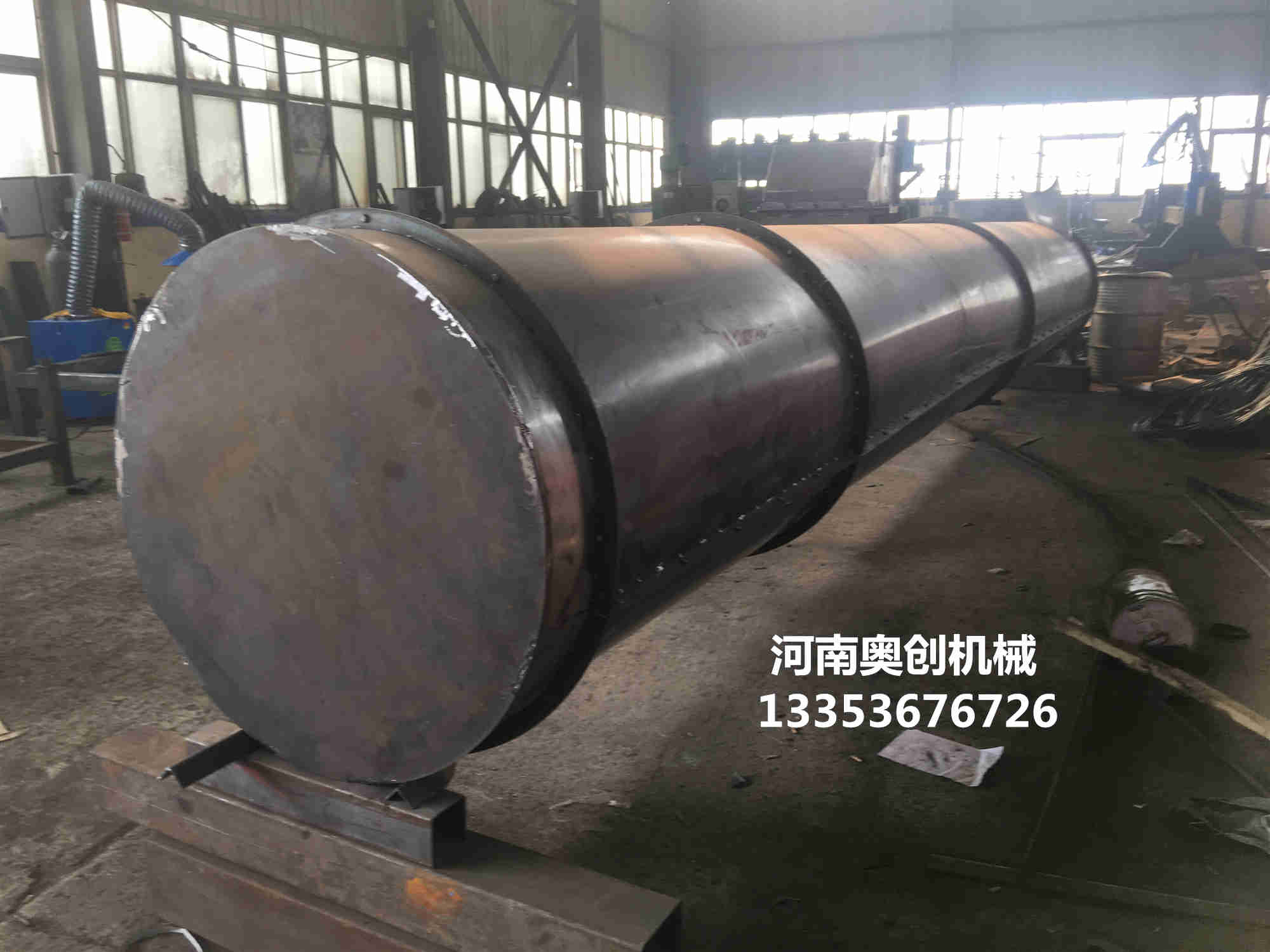 全封閉垂（chuí）直（zhí）振動提升機1