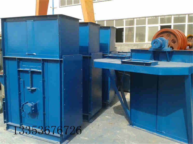 環鏈（liàn）鬥式（shì）提升機展示