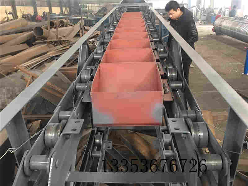 鏈（liàn）鬥輸送機