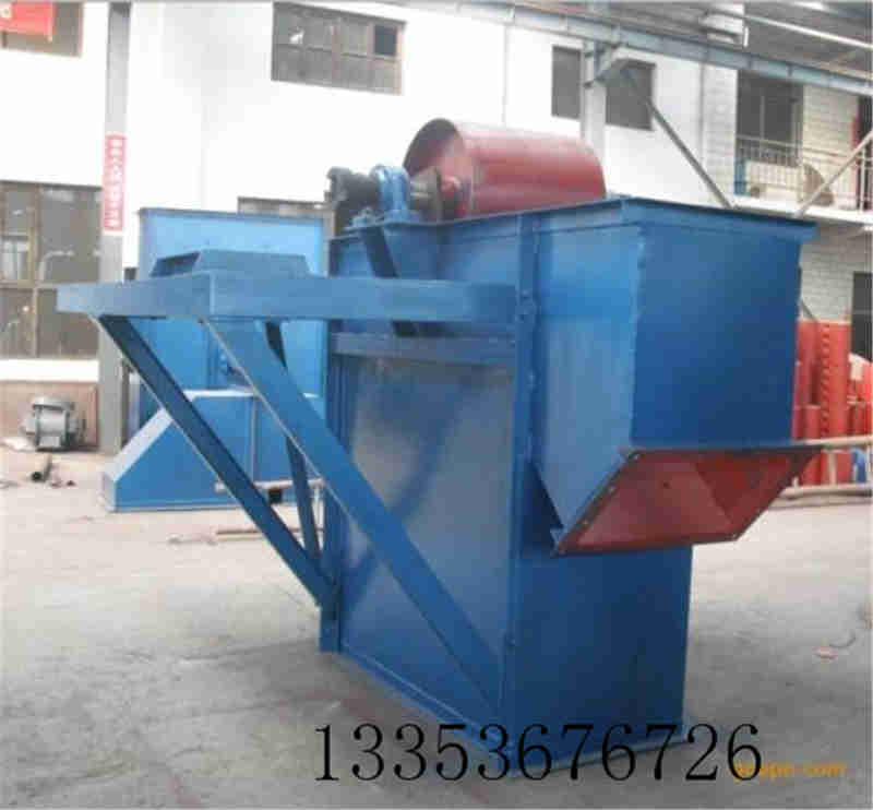 皮（pí）帶鬥式（shì）提升機（jī）