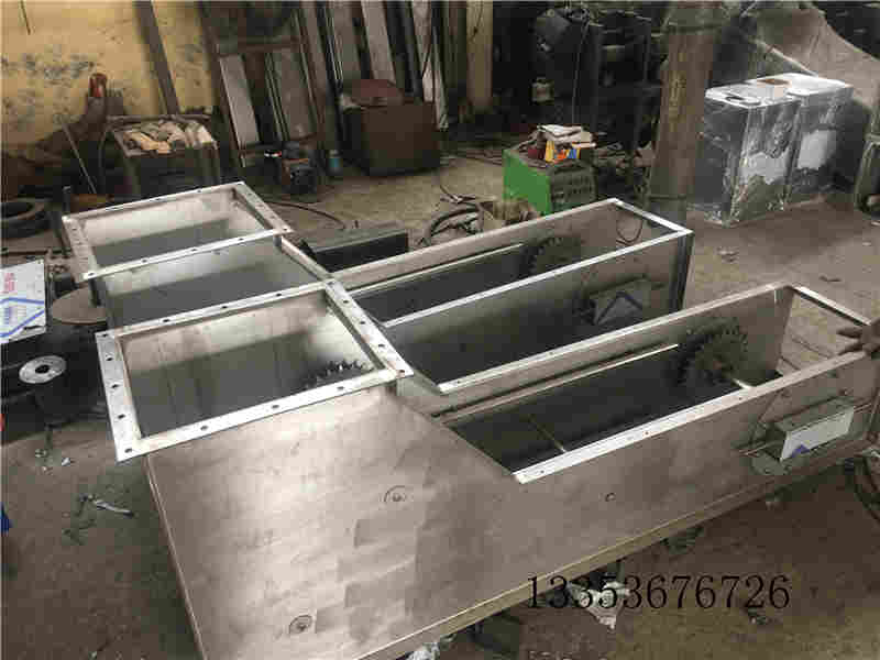 轉鬥機生產（chǎn）中