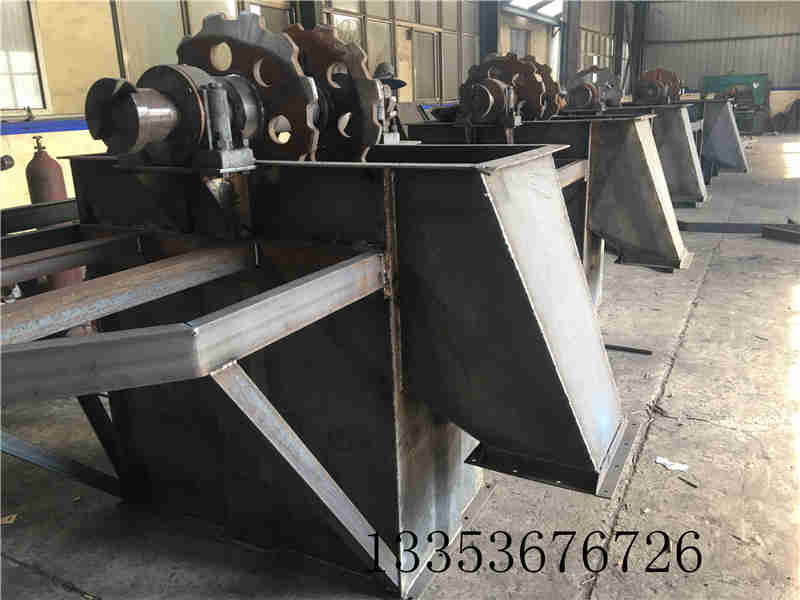 鏈（liàn）鬥式提升機頭尾輪校（xiào）正及適用範圍