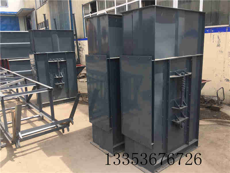 鬥式提升機下箱（xiāng）體拉緊裝置