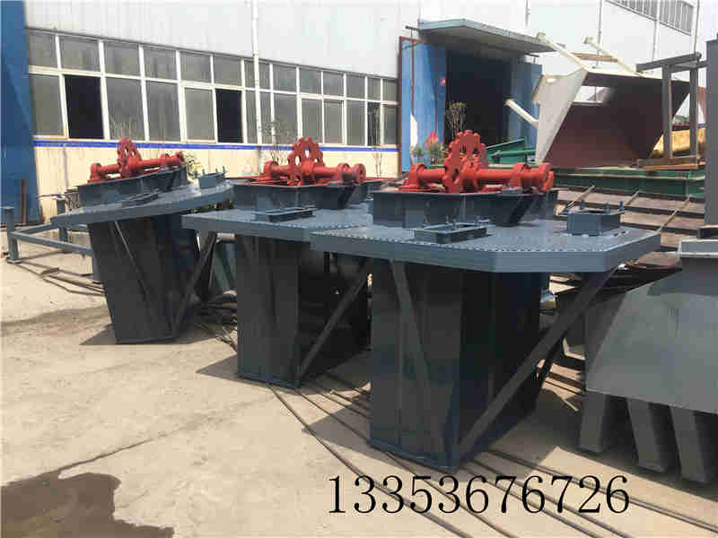 優質鬥式提升機廠家在競爭中（zhōng）如何選擇才能成功？