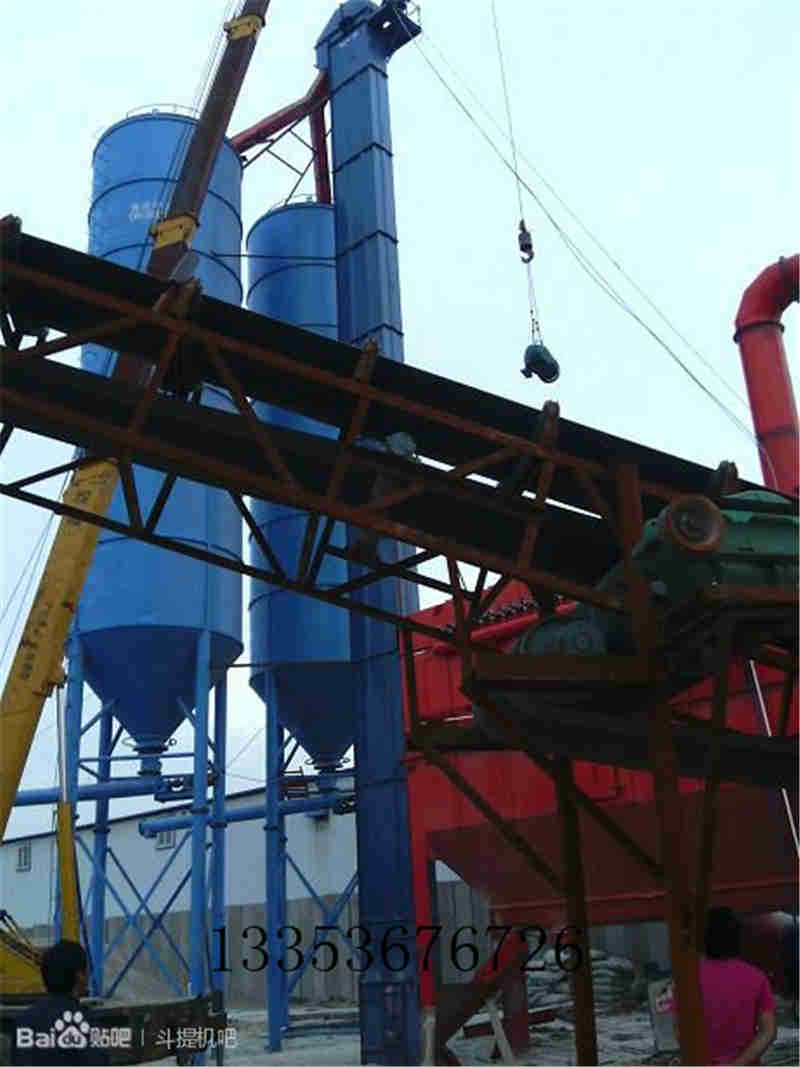 鬥式提升機和皮帶（dài）輸送機這兩種（zhǒng）輸送設備的主要區別在哪？