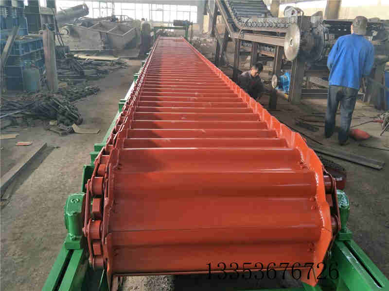 板式喂料機使（shǐ）用現（xiàn）場3