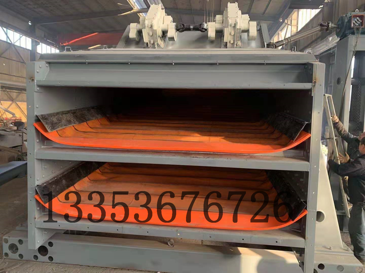 大型原煤深（shēn）度篩分雙層弛張篩（shāi）