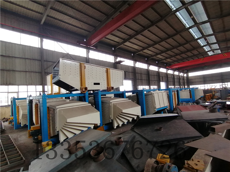 方形搖擺篩和圓形搖擺篩的主要（yào）區別在哪些方麵？