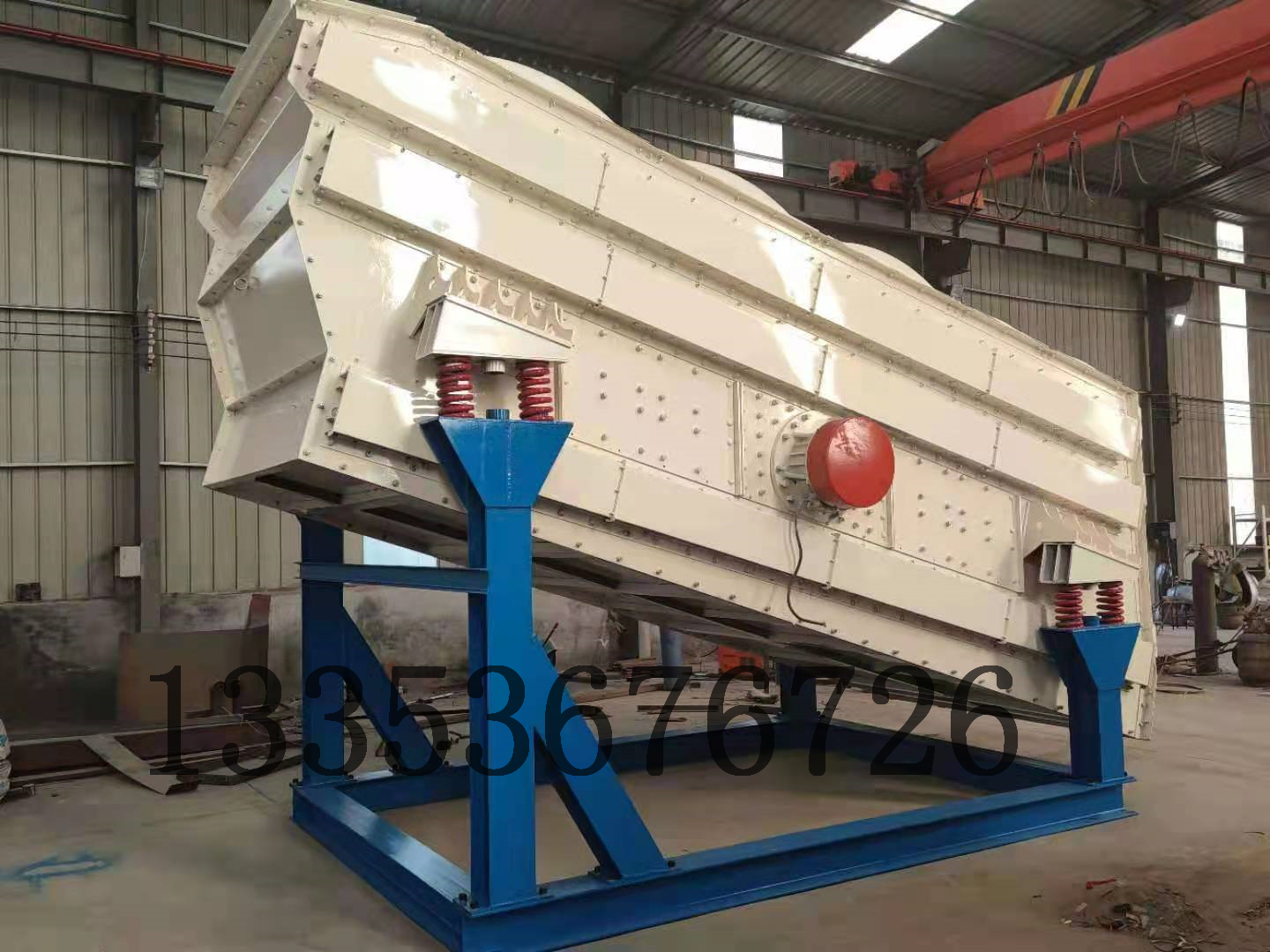 全封閉（bì）結構不（bú）溢塵不（bú）漏料的沸騰馳張篩粉機3D圖紙展示