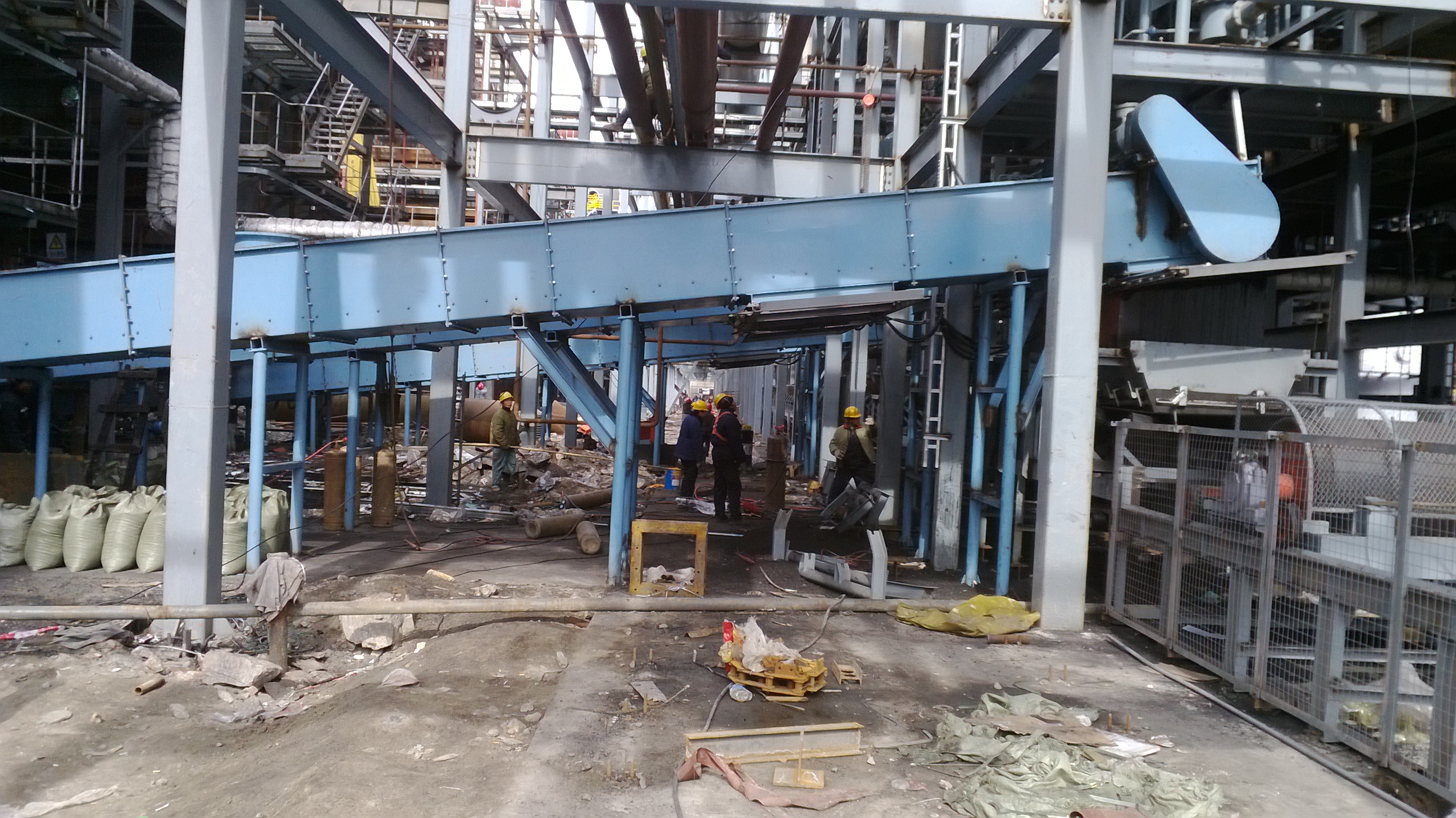 刮板（bǎn）輸送機