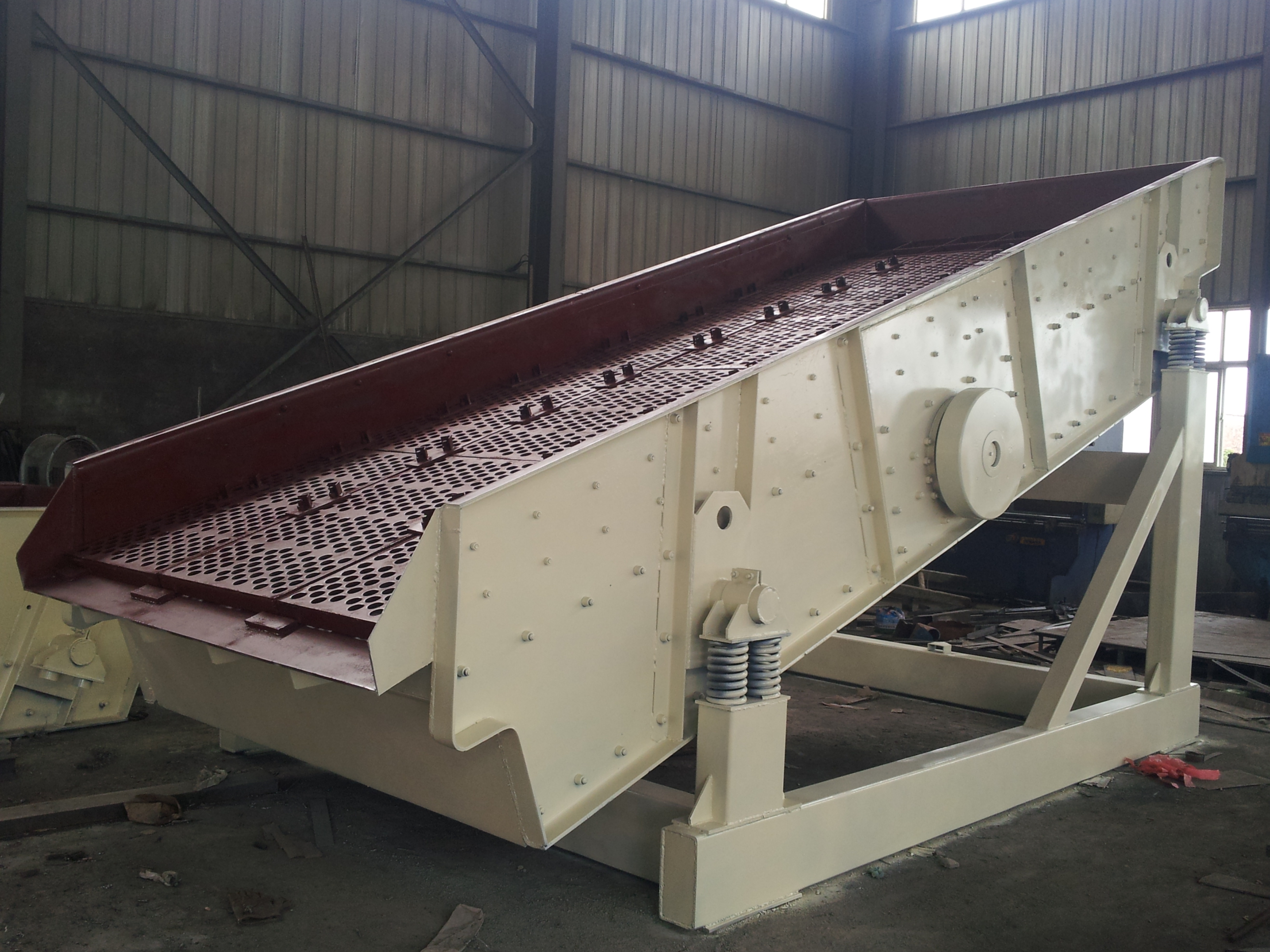 振（zhèn）動篩篩網（wǎng）容易出現哪些問題