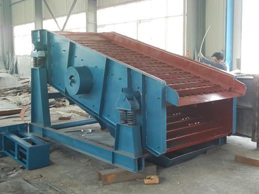 YKX稀（xī）油（yóu）圓振（zhèn）動篩特點