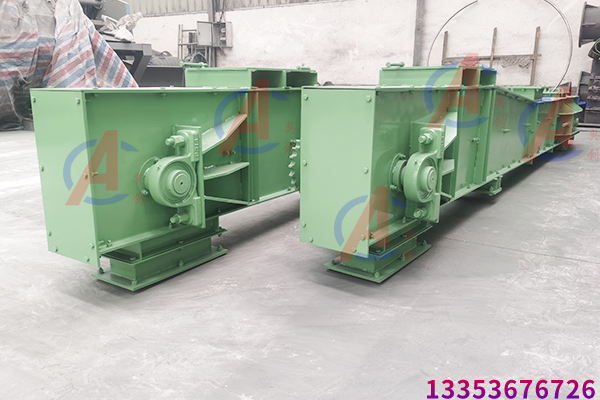 FU型刮（guā）板式輸送（sòng）機（jī）