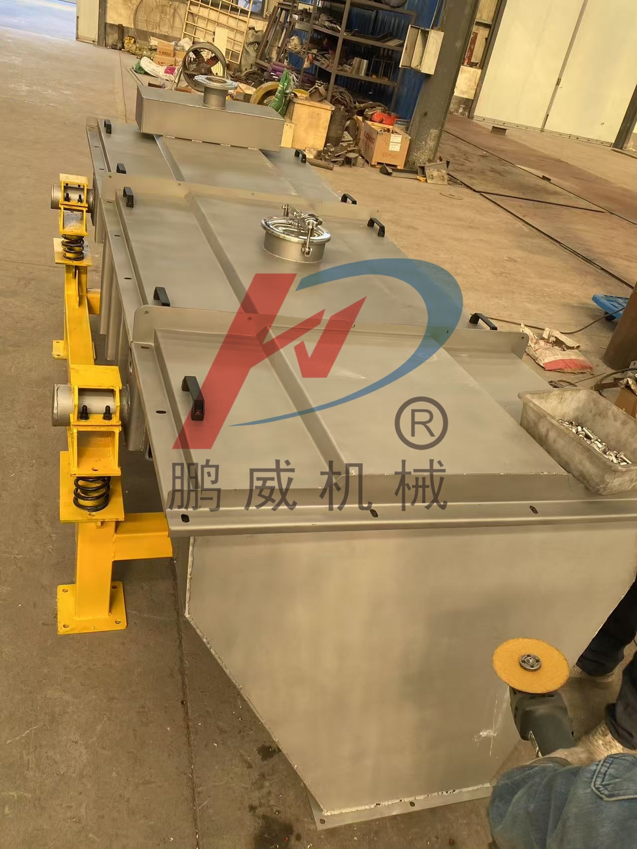 不鏽(xiù)鋼直線篩在醫藥行業的應用